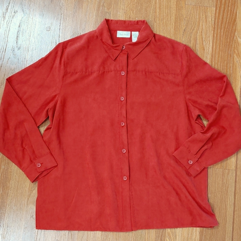 Studio Works Womens Large Button Down Shirt in a Suede Feel Fabric